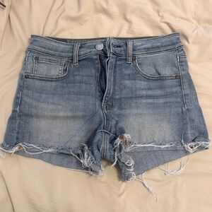American Eagle hi-rise shortie shorts